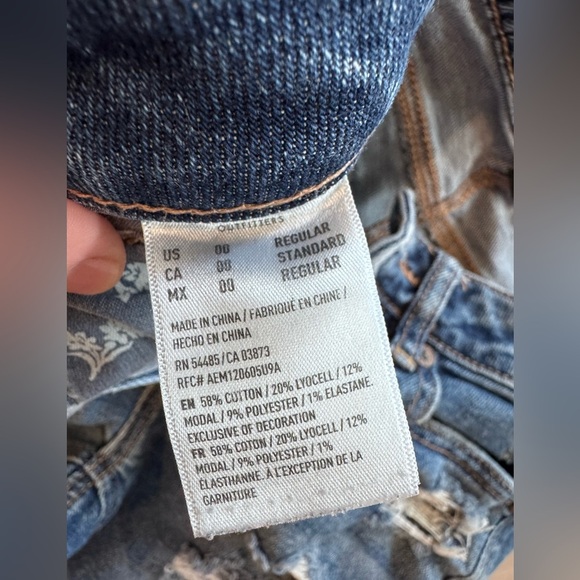 American Eagle Outfitters Ripped Blue Denim Jeans, Stretch - Picture 9 of 13